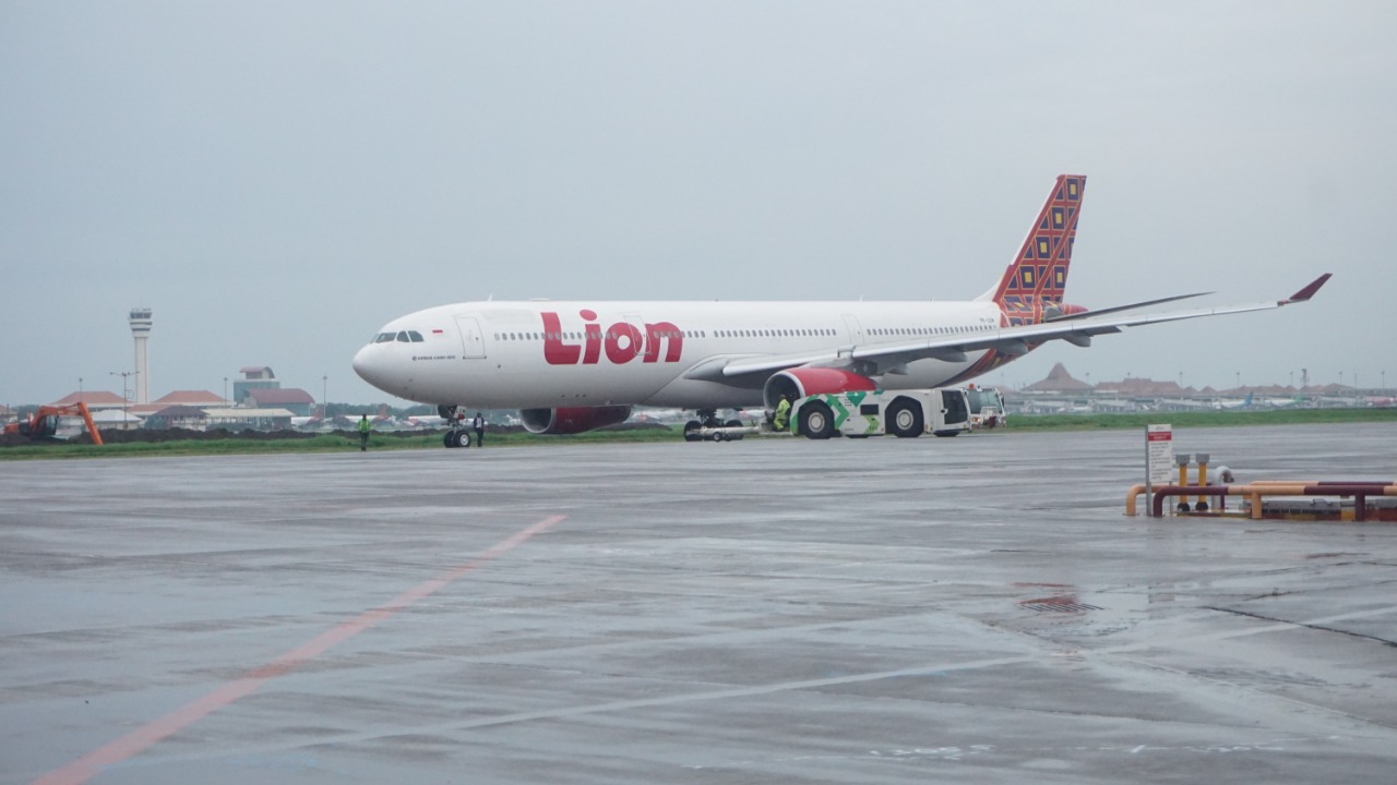 Penanganan Penumpang Lion Air Penerbangan JT-173 Rute Batam ke Tanjung Karang